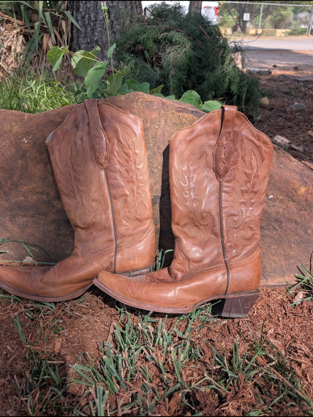 Corral Vintage Women's Tan Western Leather Cowboy Boots